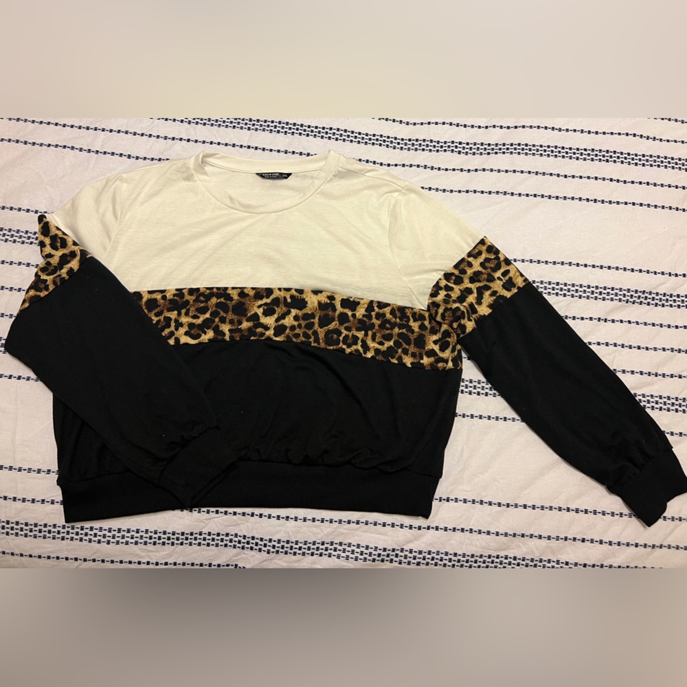 SHEIN Unity Curve Leopard Print Long Sleeve